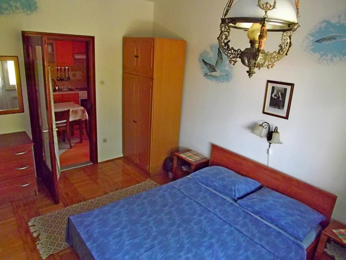 Apartments Maricic 200 Meters From The Beach Novi Vinodolski Dış mekan fotoğraf