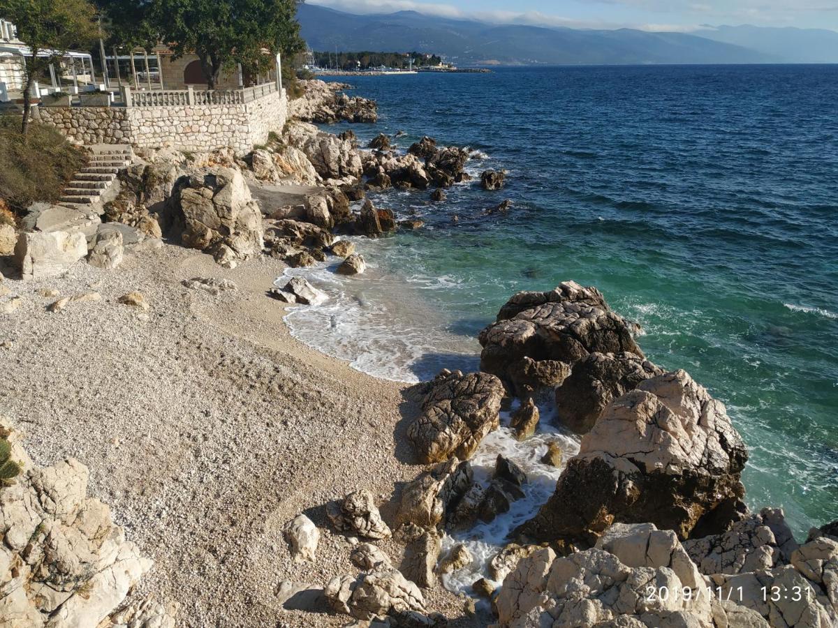 Apartments Maricic 200 Meters From The Beach Novi Vinodolski Dış mekan fotoğraf