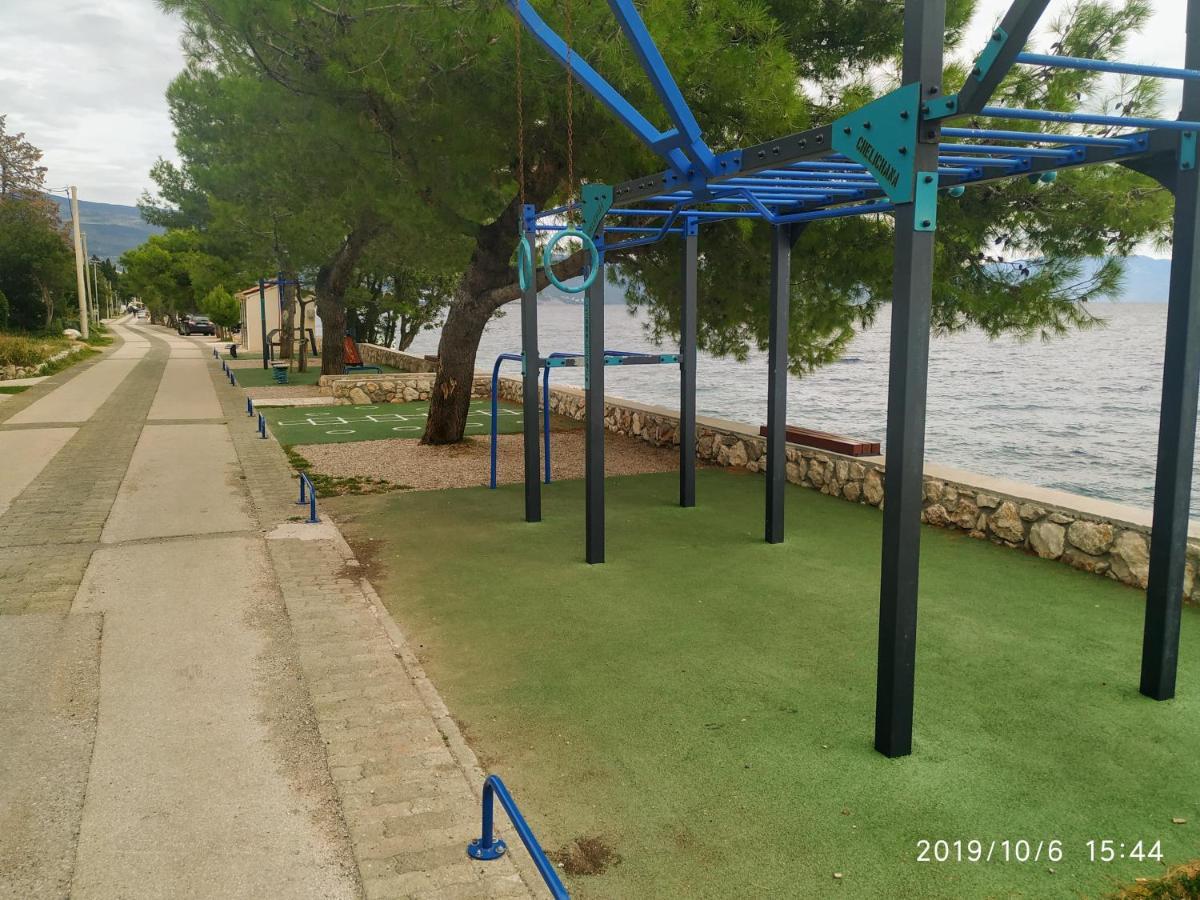 Apartments Maricic 200 Meters From The Beach Novi Vinodolski Dış mekan fotoğraf